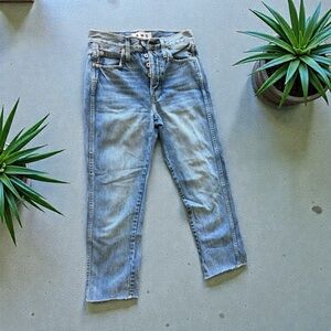 AMO Loverboy Loved Relaxed Fit, High-Rise Straight Leg Size 24